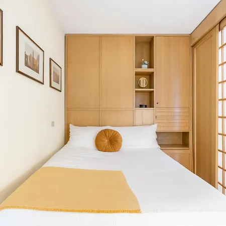 Hiro A Piazza Di Spagna 로마